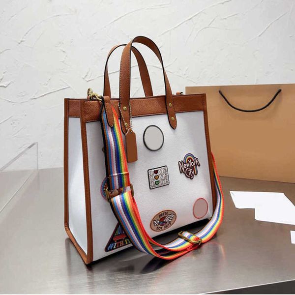 

totes designer tote bag leather beach bag luxurys handbag women fashion large shoulder crossbody purse travel wallets luxury bags 221111