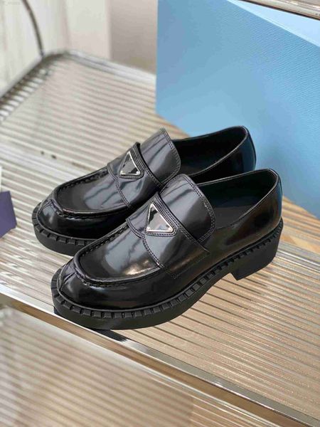 

2023 comfort monolith brushed leather loafers shoes sliper on women oxford chunky rubber luxury fashion lug sole platfrom walking party, Black