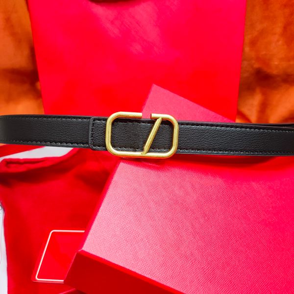 

luxurys designers belts trend fashions belt standard length gold letters fine leather belt  fashion for men and women 5 colors smoot, Black;brown