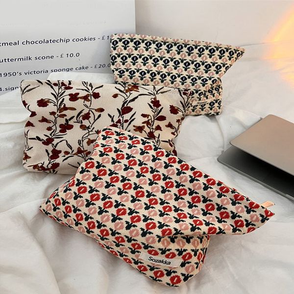 

cosmetic bags cases toiletrys organizer cosmetic bags girl outdoor travel makeup bag floral woman personal zipper clutch phone purse beauty