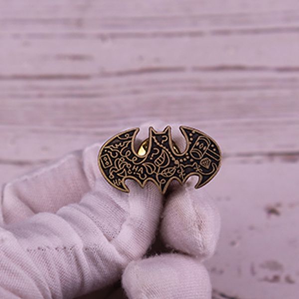 

bat brooch cute halloween party decoration bat enamel brooch pins badge lapel pin brooches collar jeans jacket fashion jewelry accessories, Blue