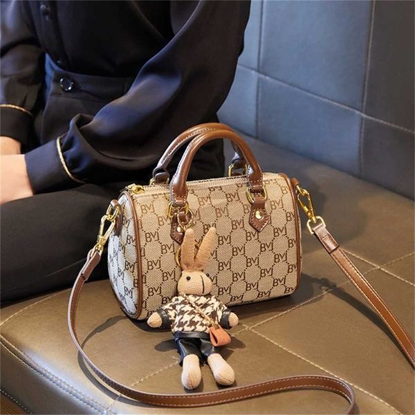 

designer bags 55% off sale red hand fashion pillow versatile one messenger