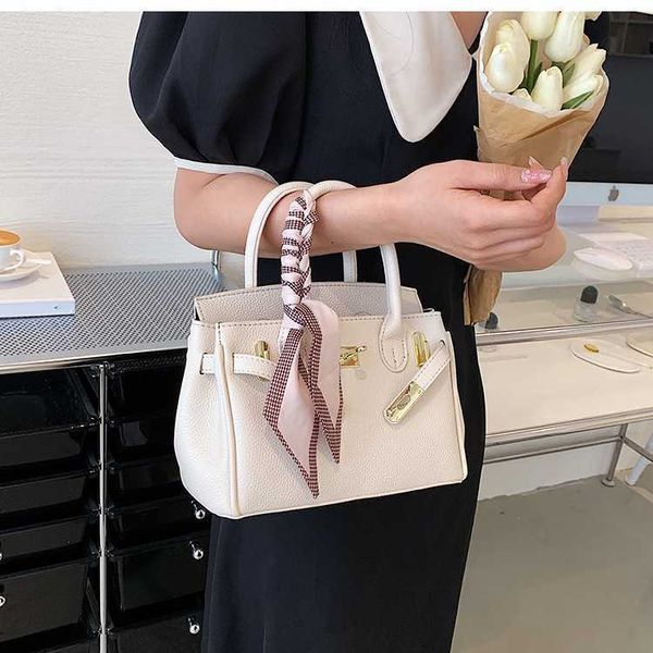 

cross body fashion women's handbags luxury pu leather shoulder bags for women 2022 design lady small totes crossbody bag luxury hand ba