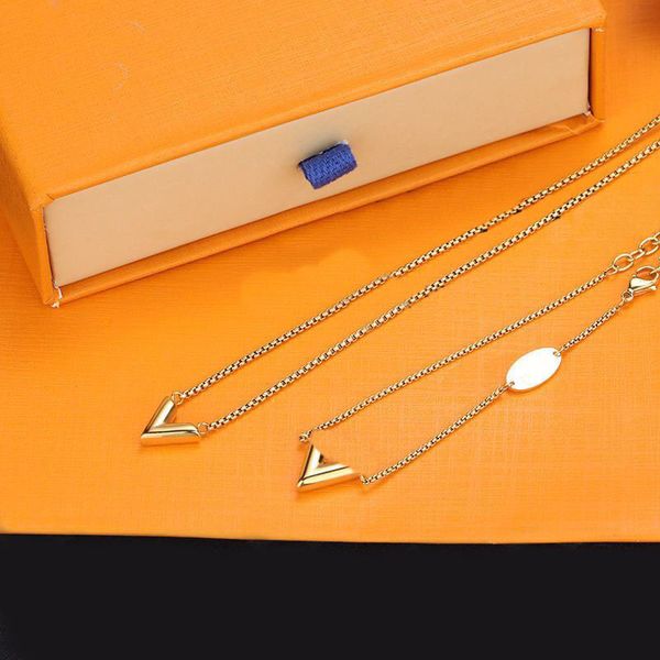 

cjeweler friendship bracelets for women fashion charmed bracelets hypoallergenic letter bracelet designer jewellery vintage luxury bracelet, Golden;silver