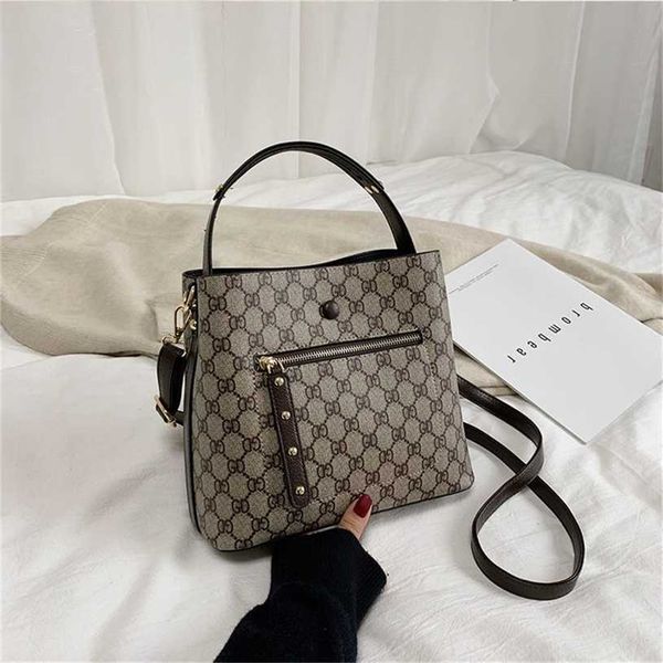

90% off bags clearance online fashion versatile retro popular one messenger