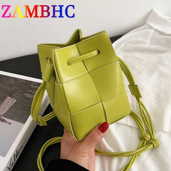 

cross body autumn fashion weave women's small bucket bag pu leather side shoulder bag 2022 purses and handbags brand ladies crossbody b