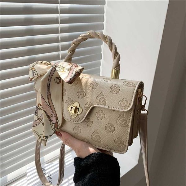 

70% off handbags outlet sale red female one messenger hand fashion lock