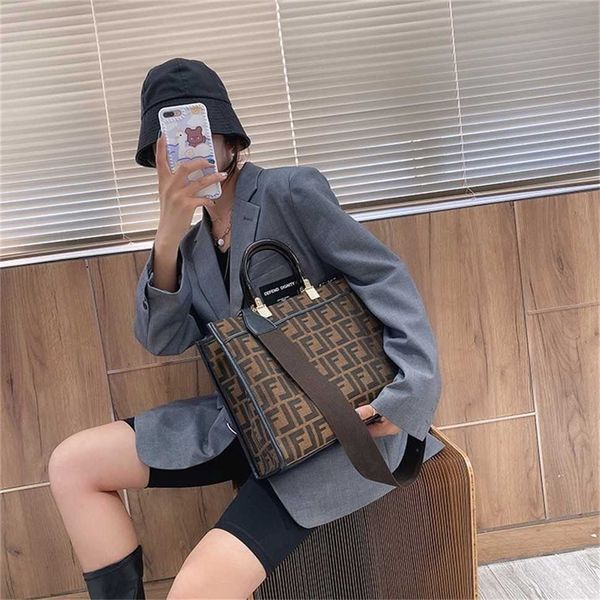 

handbags sale up to 70% off fashion single messenger tote large capacity