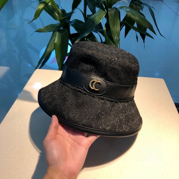 

luxury designer bucket hat letter two tone metal cowhide printed stitching bucket hat men's and women's portable sun hat pure nice, Blue;gray