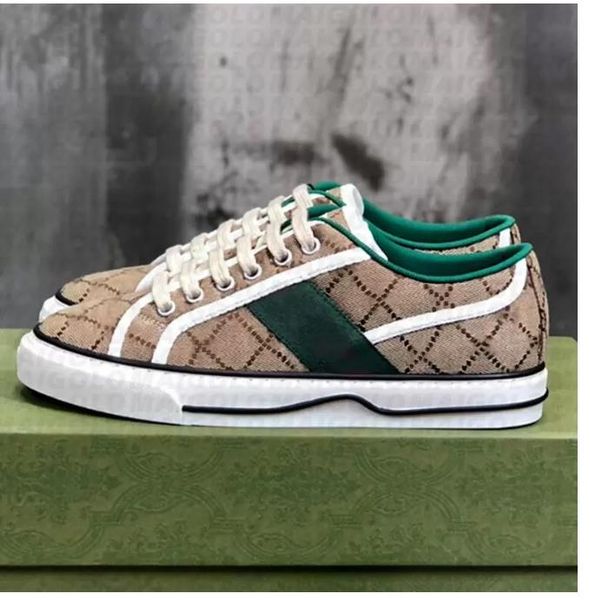 

u g g boot tennis 1977 canvas casual shoes luxurys designers womens shoe italy green and red web stripe rubber sole stretch cotton low brand, Black