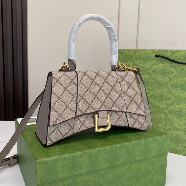

woman hourglass bags designer bags luxury handbags crossbody shoulder bag small purse handbag print letters 5a 2023