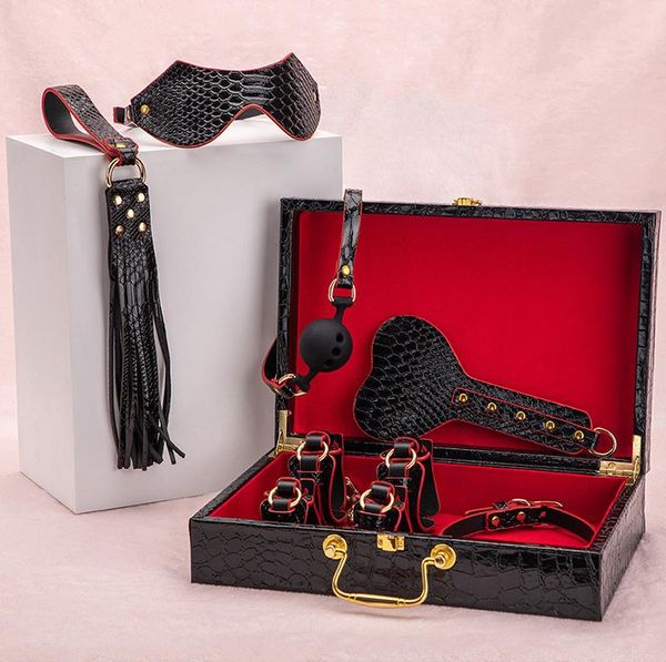 

mascot costumes crocodile pattern sm7 piece set couples bed flirting training supplies female slaves tied hand and ankle collar, Red;yellow