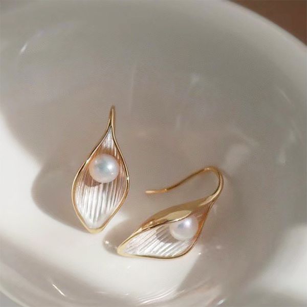 

freshwater pearl earrings 14k leaf ear studs lady/girl fashion jewelr, Golden;silver