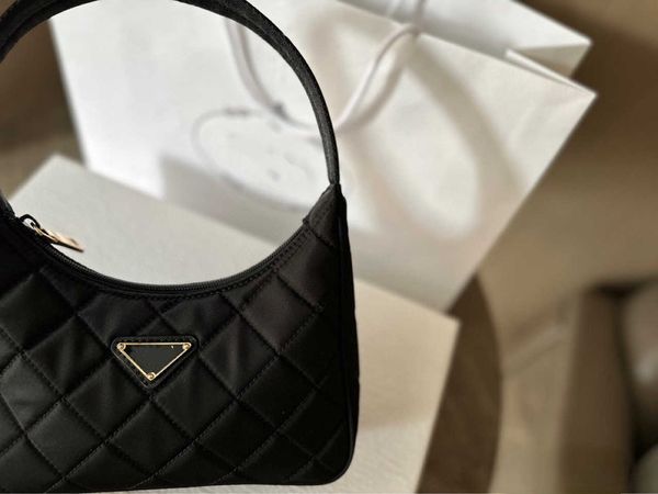 

canvas diamond grid underarm bag french stick bag shoulder bag handbag women