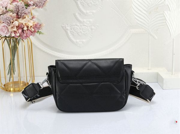 

christmas spring summer brand new women's messenger bags fashion croissants mini indentation printing shoulder grils