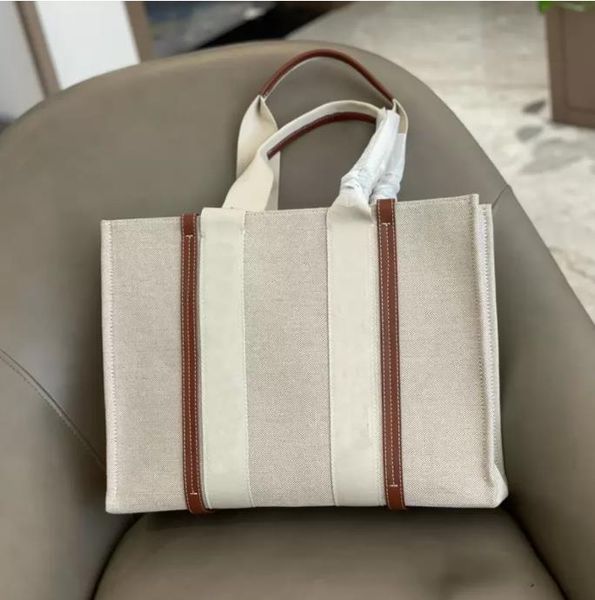 

2023 women luxury designer totes bag underarm fashion large capacity female bags canvas material