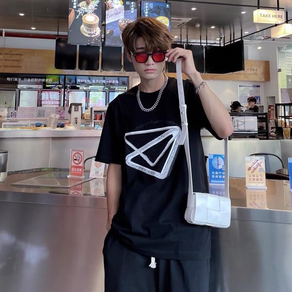 

designer t shirt cotton short sleeved fashion men and women short t-shirts couple models outdoor breathable printedcotton printed short, White;black