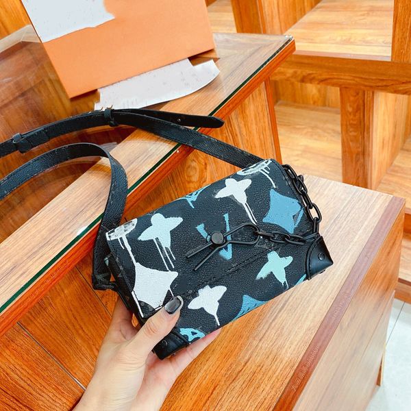 

s-lock vertical wearable bag leather wallet graffiti monograms phone pouch purse magnetic closure handbag designer men crossbody waist flap