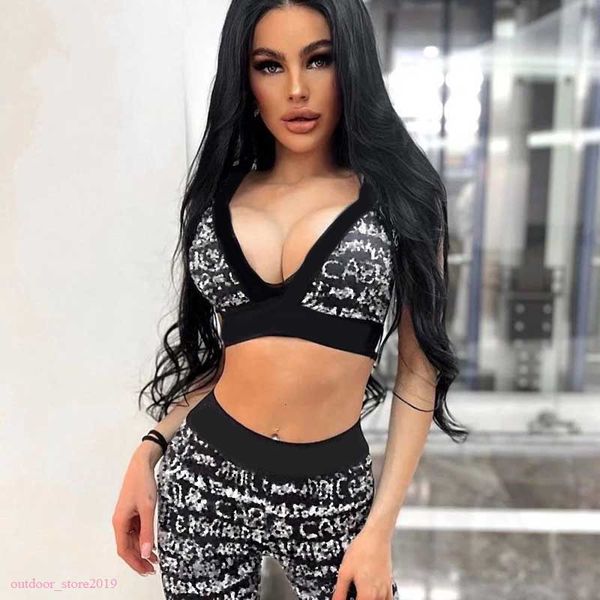 

bikini panties sets women bras sets swimsuit chain one-piece bikini sunbathing tankinis designer swimwear girls beachwear female bathing