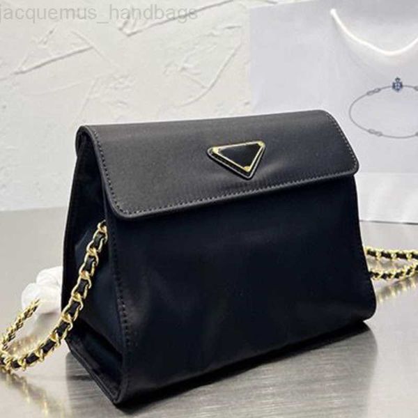 

prad nylon triangle p cleo fashion nylon shoulder bag designer women crossbody bags luxury messengerbag chain handbag lady flap purse 21cm