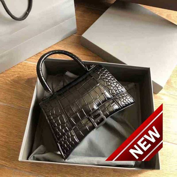 

designer luxury womens bag balencigas handbag b-shaped paris single shoulder messenger fashion square gift shoulder oblique span versatile h