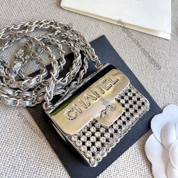 

luxury flap glitter diamond mini evening bags silver metal hardware crossbody shoulder bag handbags rhinestone decoration fashion designer w