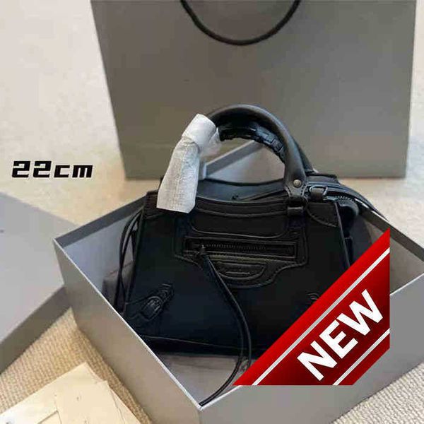 

designer luxury womens bag balencigas handbag b-shaped paris single shoulder messenger fashion square gift shoulder oblique span versatile h