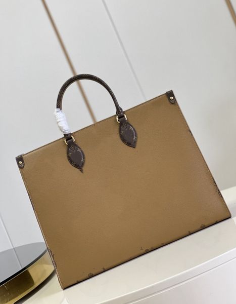 

2023 shoulder bags the est gold coin tag of the season hobo hippie oil wax calfskin antique hardware m45321