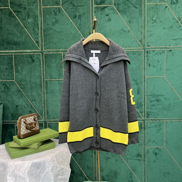 

autumn and winter temperament new soft and comfortable wool knitted cardigan, White;black