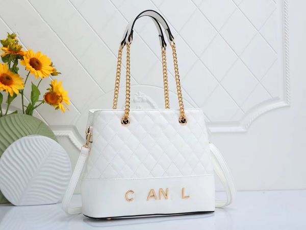 

designer bag channel bag classic ringer leather chain one shoulder bag luxury handbag tote bag shopping bag casual 2023 spring window shoppi