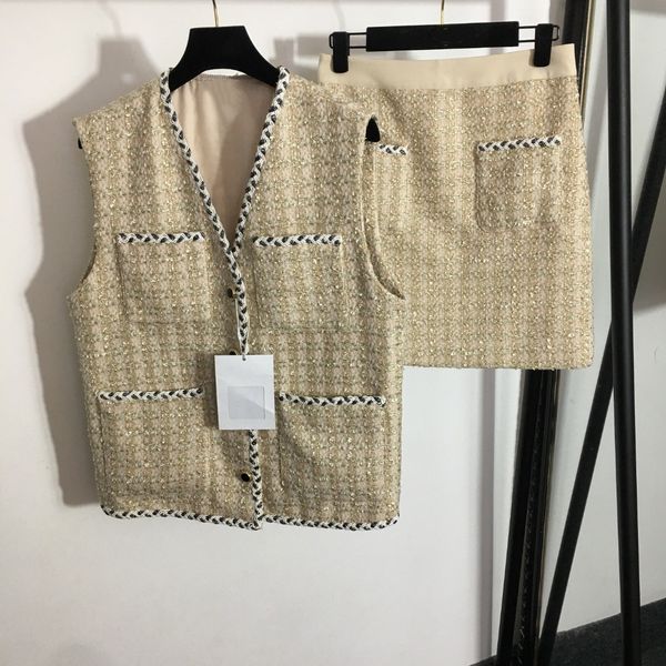

knitted gilded silk blended v-neck vest coat high waist short skirt new tweed suit, White