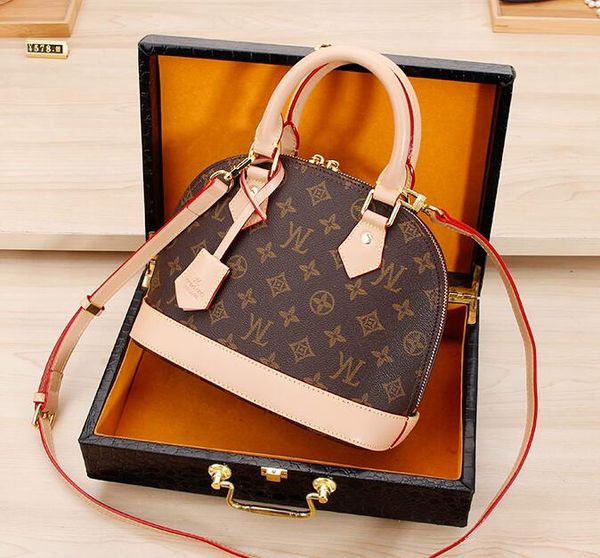 

designers alma bb 25cm shell bag luxury designer handbags women shoulder bags handbag louise with key lock strap purse crossbody viuton bags