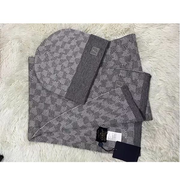 

2023 fashion designs beanie hat scarf sets femmes scadroet set hiver chaud chapeauxet foulards chapeau de bonnet pour hommes, Blue;gray