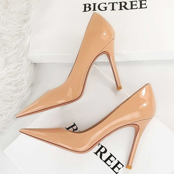 

dress shoes shoes fashion nude women pumps patent leather high-heels shoes women stilettos heels office shoes large size 42 43 220117, Black