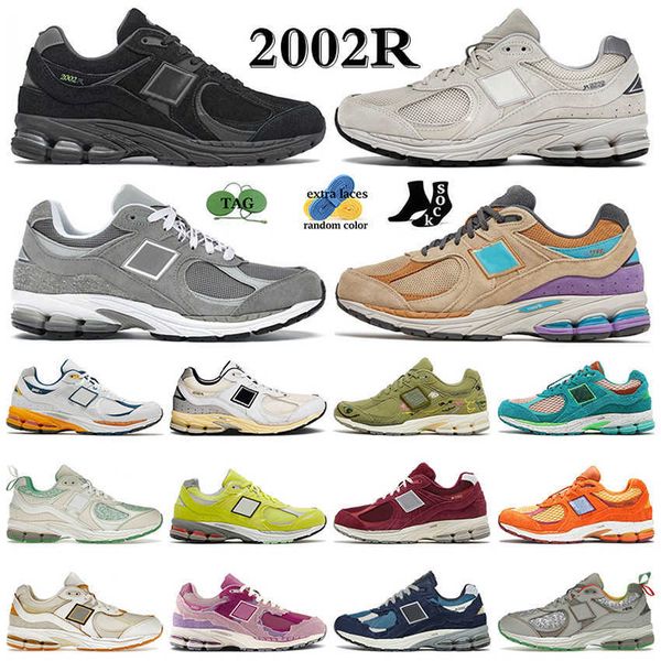 

wholesale 2002r designer mens womens casual shoes light blue black camo bordeaux incense nightwatch green protection pack dark navy sports