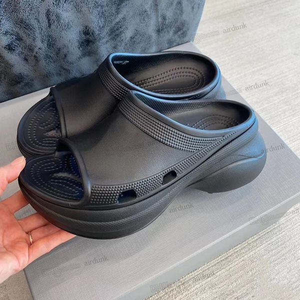 

pool croc slide sandal women mens designer sandals slipper beach shoes outdoors indoor sneakers slip-on black white pink green yellow rubber