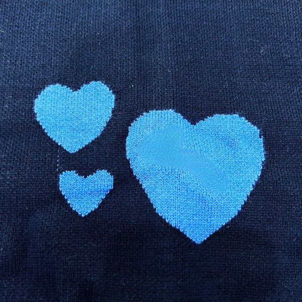 

black thermal sweater men designer sweatshirt american style creative heart embroidered pullover mens women round neck knitwear 0545, White;black