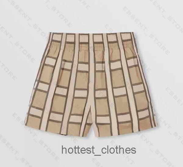 

burbrery plaid shorts 2022 mens summer fashion beach pants designers board swim short gym mesh sportswear quick drying swimwear printing man, White;black
