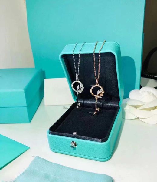

gold cross silver diamond pendant necklace set leaf key filled hard fashion jewelry daily designer women couple wedding party silver gift en