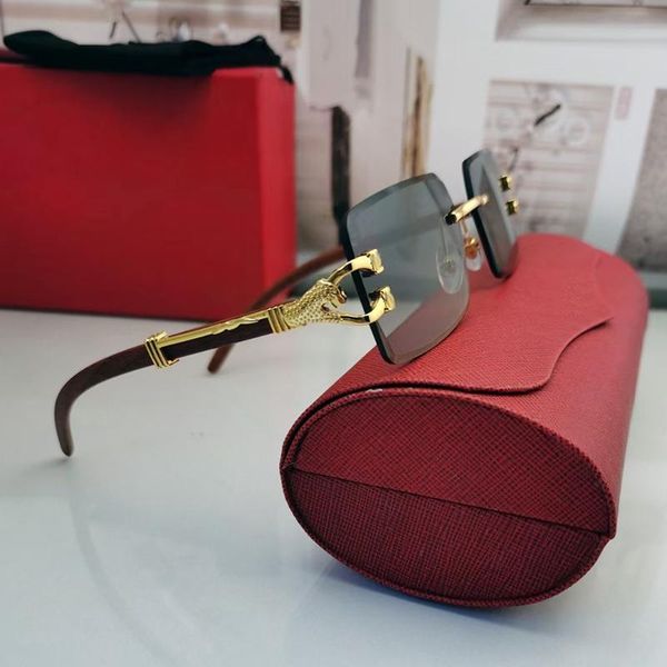 

oversized gold metal frame mens sunglasses carti glasses fashion ins net red same men women european and american travel vacatio salm, White;black