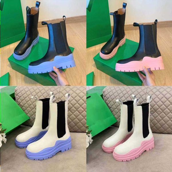 

sale womens boots chaelsea boot leather martin ankle fashion non-slip wave colored rubber outsole elastic webbing designer shoe pwnpd, Black