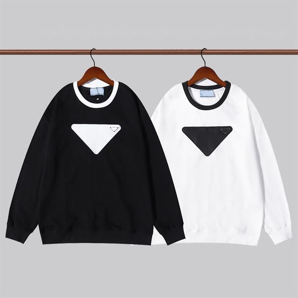 

2021 autumn men's new style chest hit color big triangle hoodie round neck comfortable cotton long-sleeved sweater265k, Black