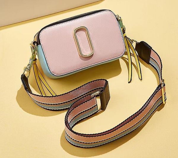 

womens bag wide shoulder strap fashion messenger single bags small square camera bag no letters size 20-12-7cm, Red;black