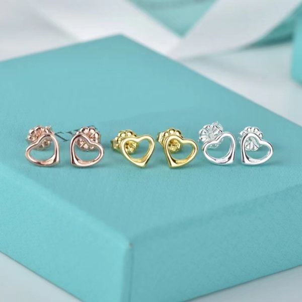 

18k gold heart-shaped diamond stud earrings luxury designer women's earrings european and american enamel 925 silver jewelry gift facto, Golden;silver