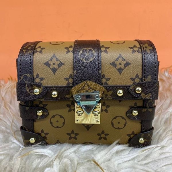 

r single shoulder bag old box small square bag fashionable official original imported genuine flip portable shoulder and back bag messenger