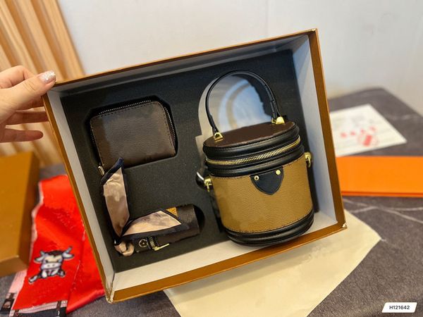 

designer bag women handbags shoulder bags crossbody luxury handbag fashion purse bucket bag 3-piece set for gift set with box and dust bag