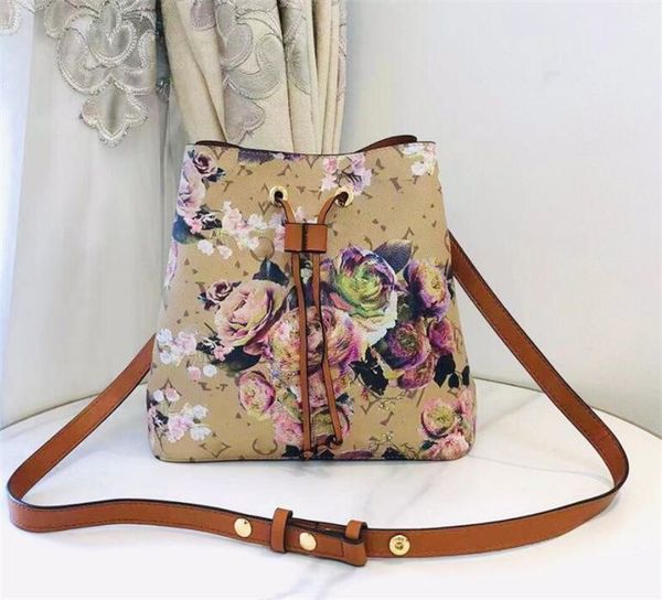 

genuine leather messenger bag handbag designers crossbody bags designer bags bucket bag totes handbags totes