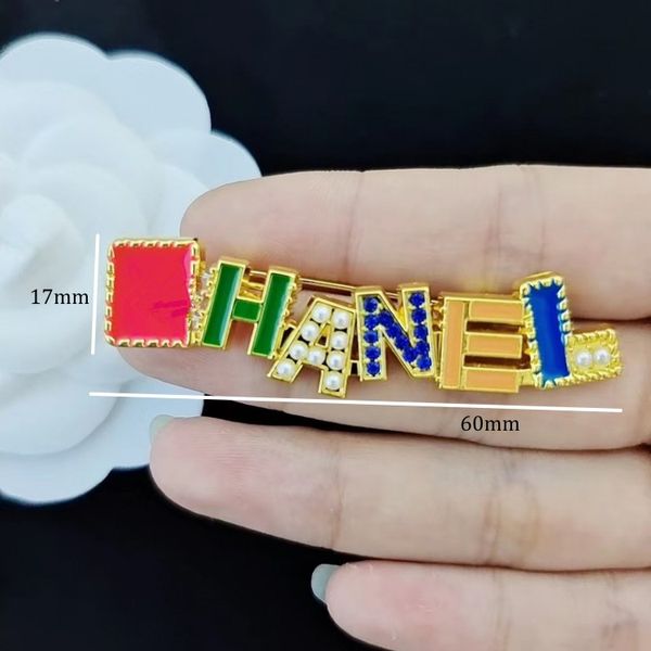 

lapel pins letters brand brooches luxury women designer brooch pins alloy inlay crystal rhinestone jewelry broche charm men a badge broches, Gray