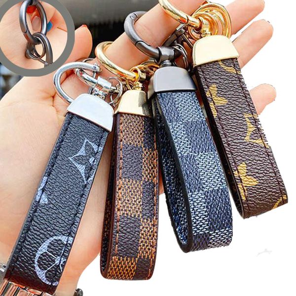 

keychain luxury men's fashion brand designer zinc alloy letter keyring womens buckle lovers classic exquisite gold black car metal smal, Silver