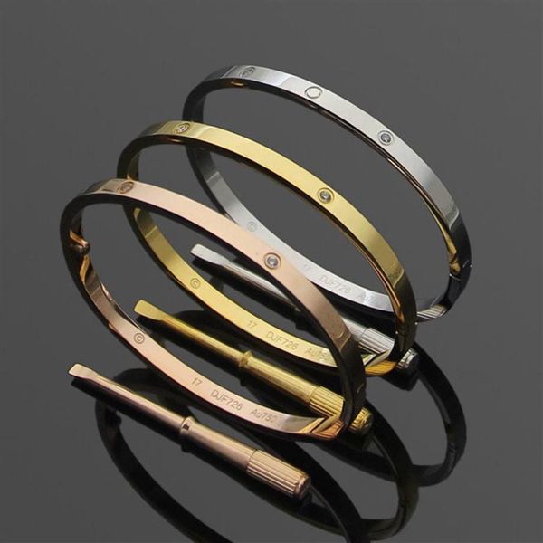 

2021 narrow bracelet love design for women wedding and engagement jewelry gift in three colors plated have correct stamp ps4306260y, Golden;silver